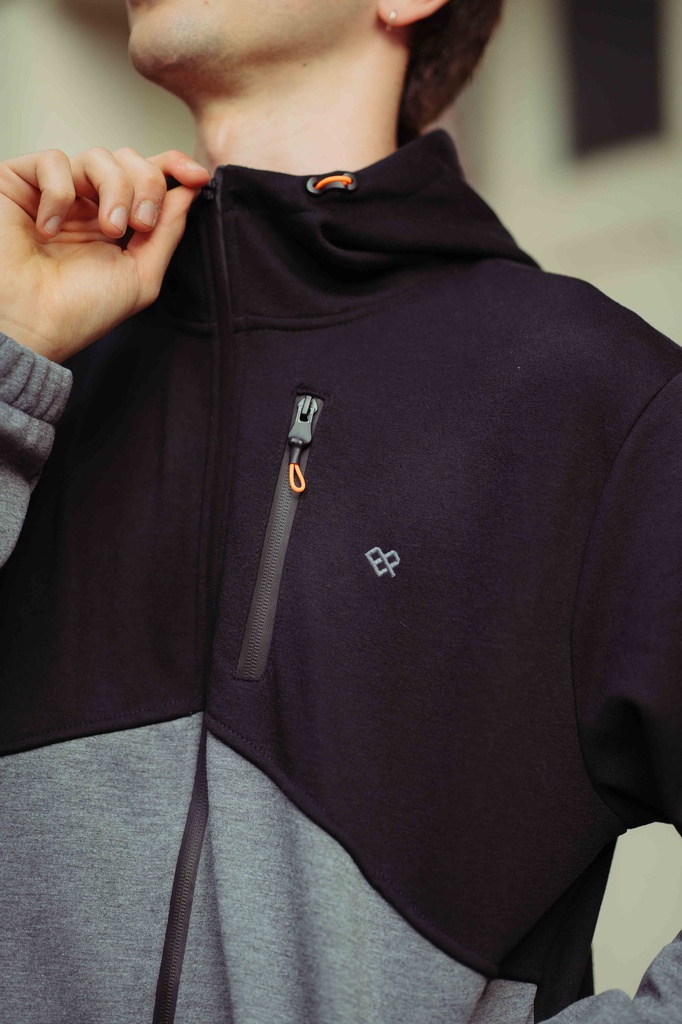 CAMPERA DEPORTIVA - CALINGASTA