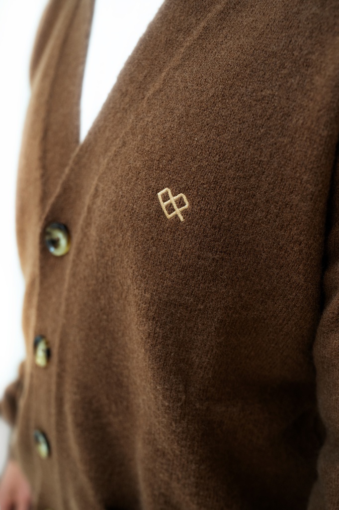 CARDIGAN - BROWN SUGAR