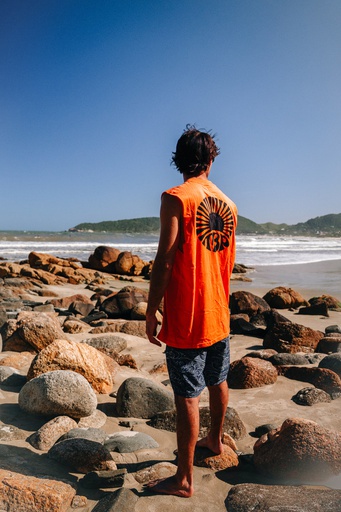 [032215028] REMERA SIN MANGA RELAXED - LEVANT